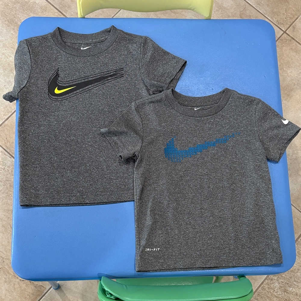 Nike toddler Gray Tees (size 4T)